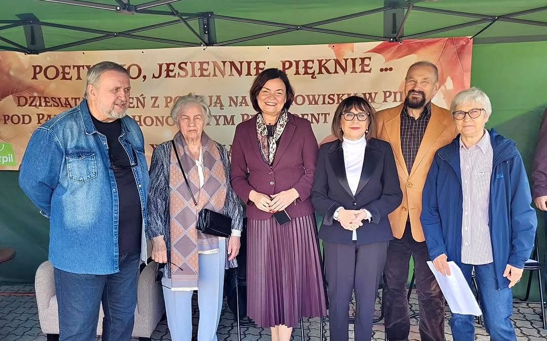 Nowy sezon Poezji na targowisku